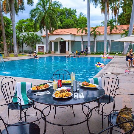 Inhouse Select Hacienda Tres Rios Otel Culiacán Dış mekan fotoğraf