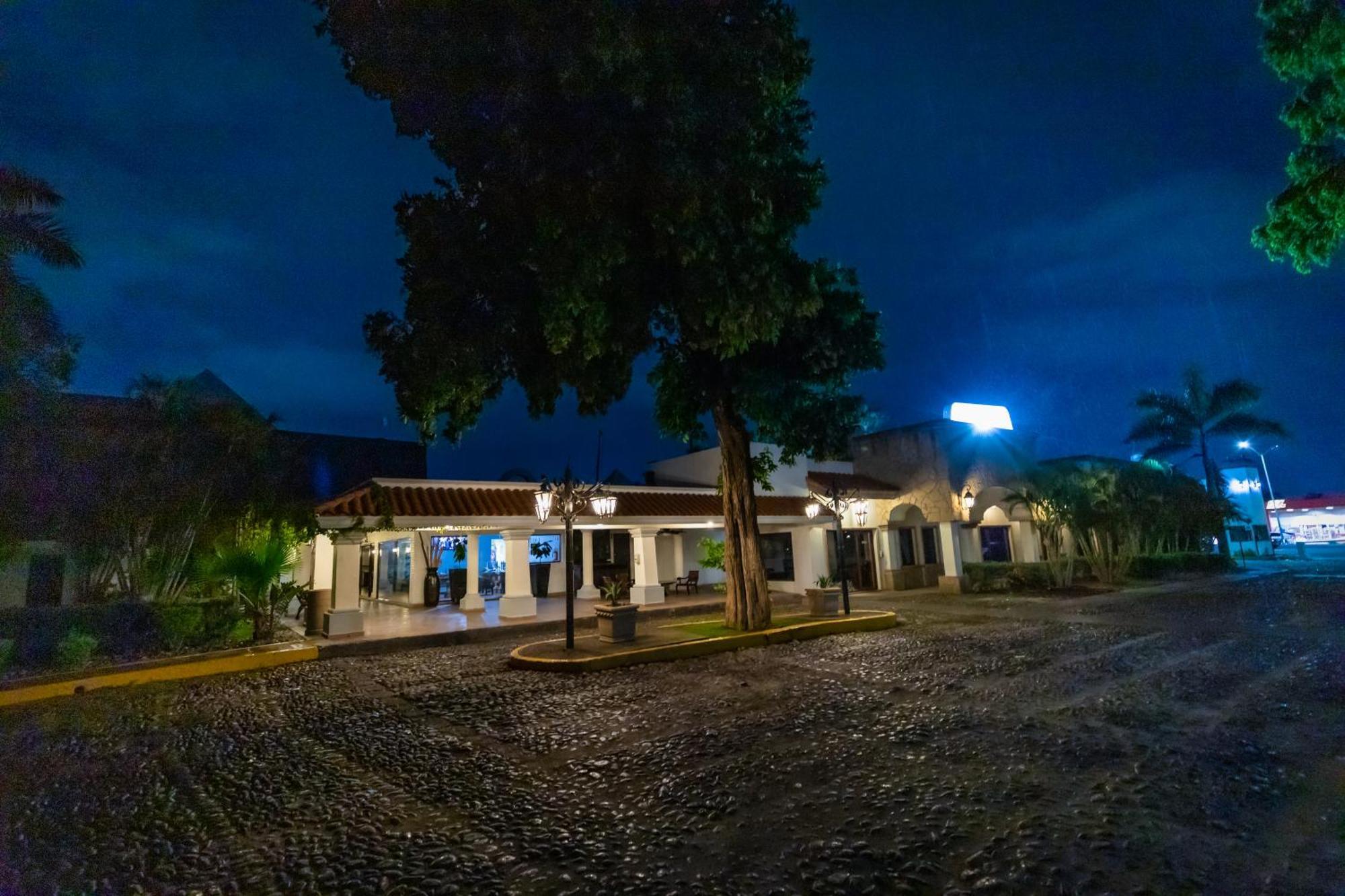 Inhouse Select Hacienda Tres Rios Otel Culiacán Dış mekan fotoğraf